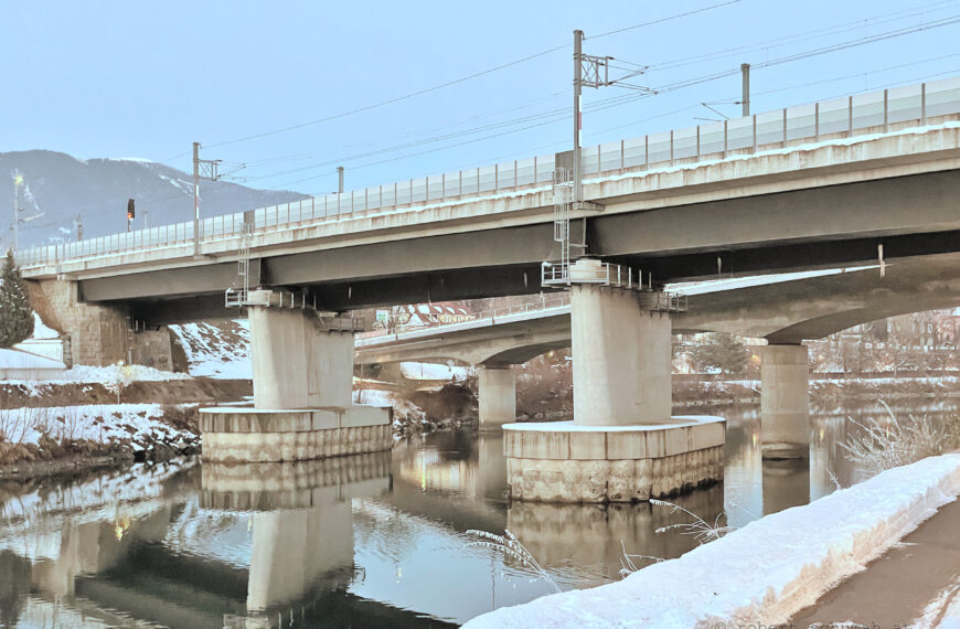 Villach-Drau-Winter-Brücke